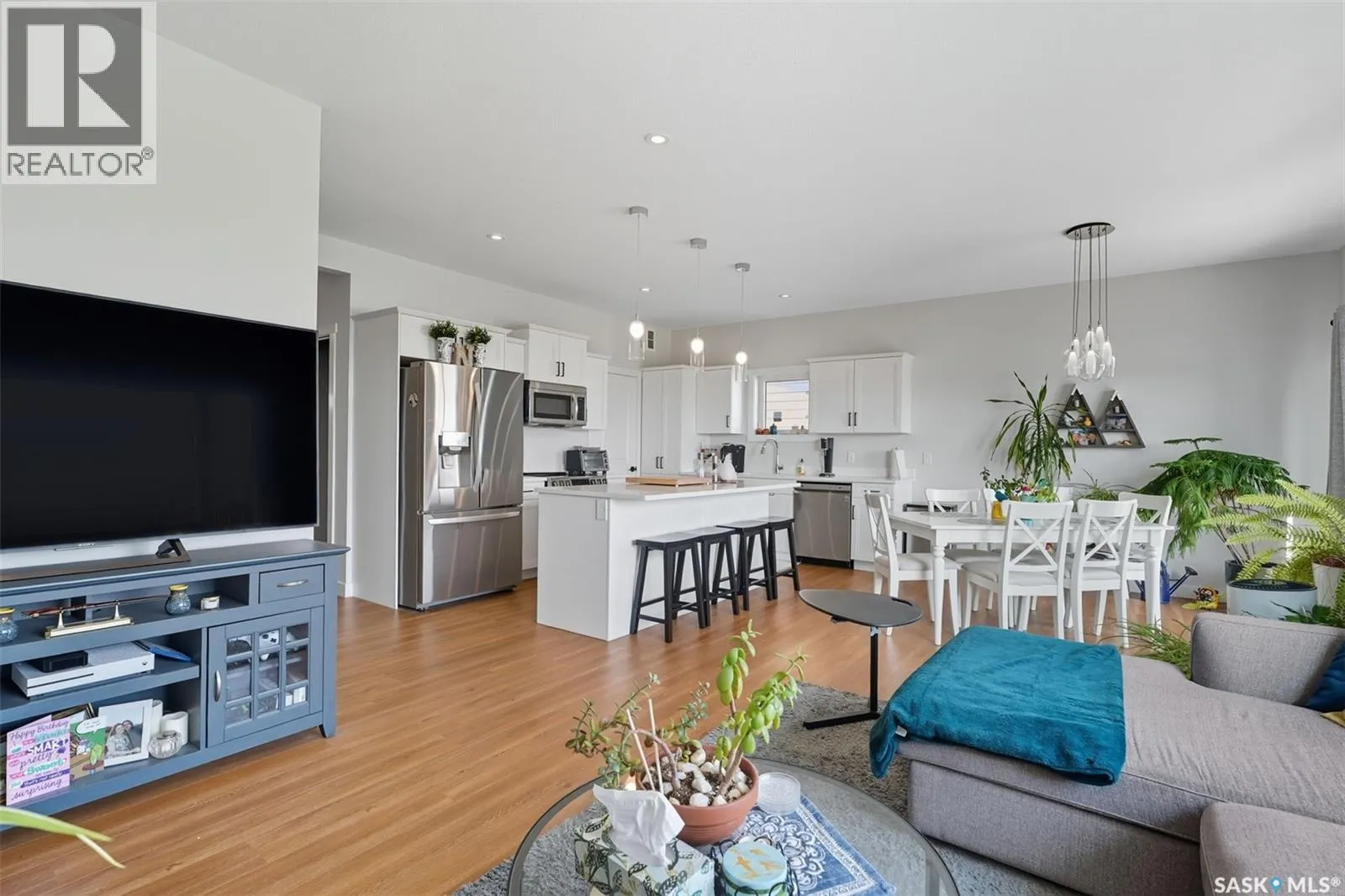 346 Stilling MANOR