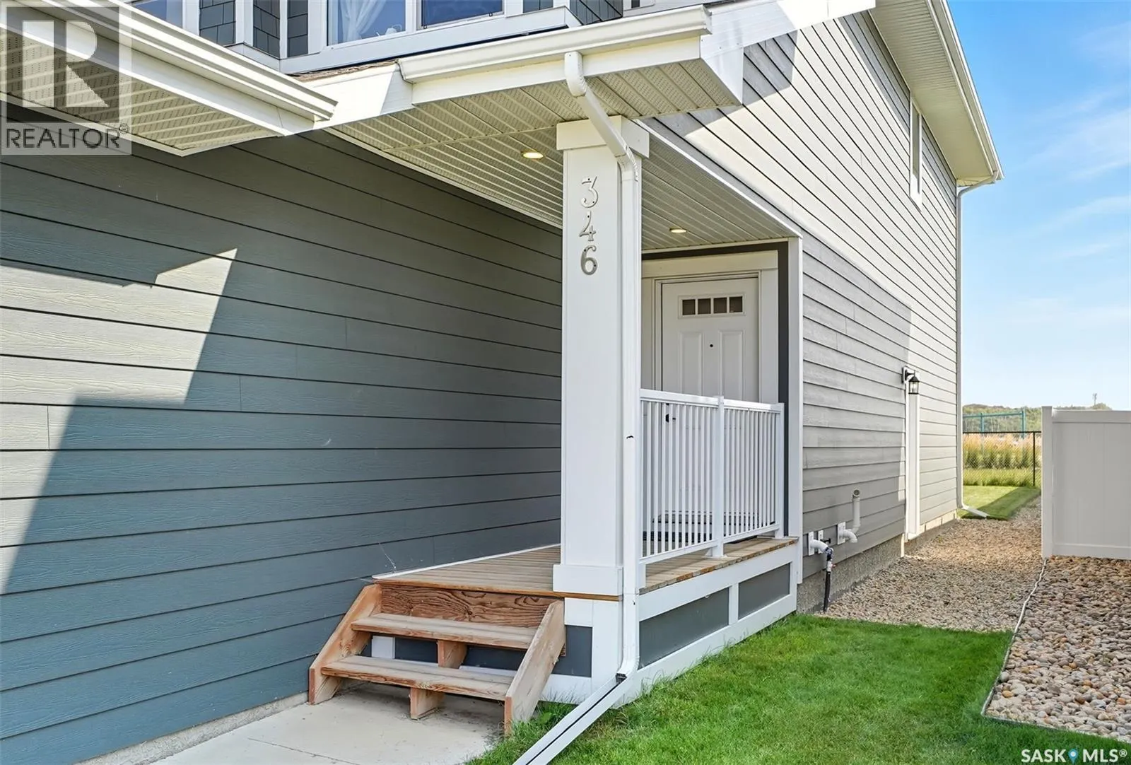 346 Stilling MANOR