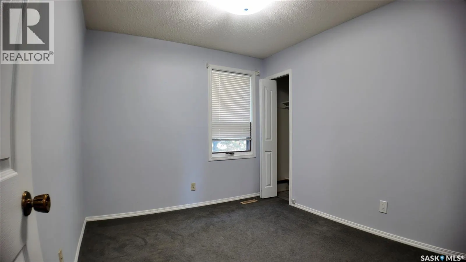 10716 Meighen CRESCENT