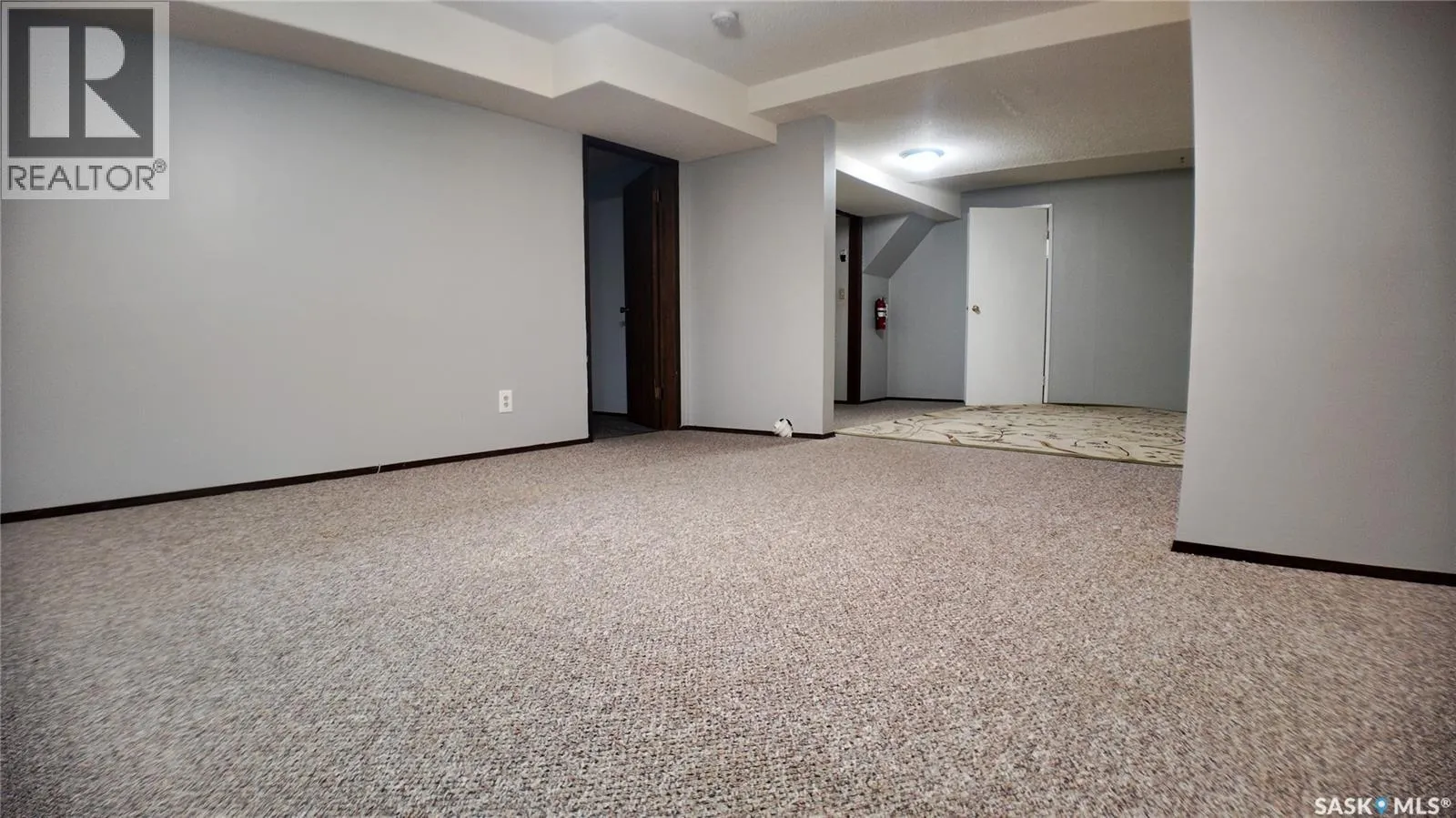 10716 Meighen CRESCENT