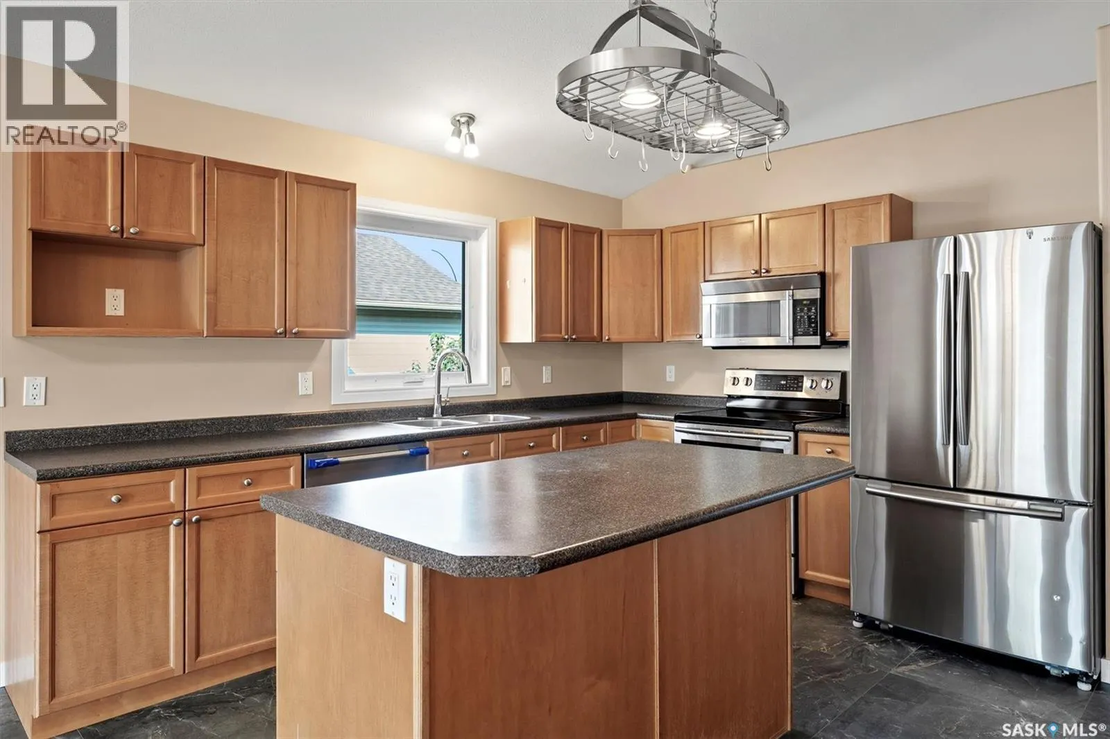 271 Denham CRESCENT