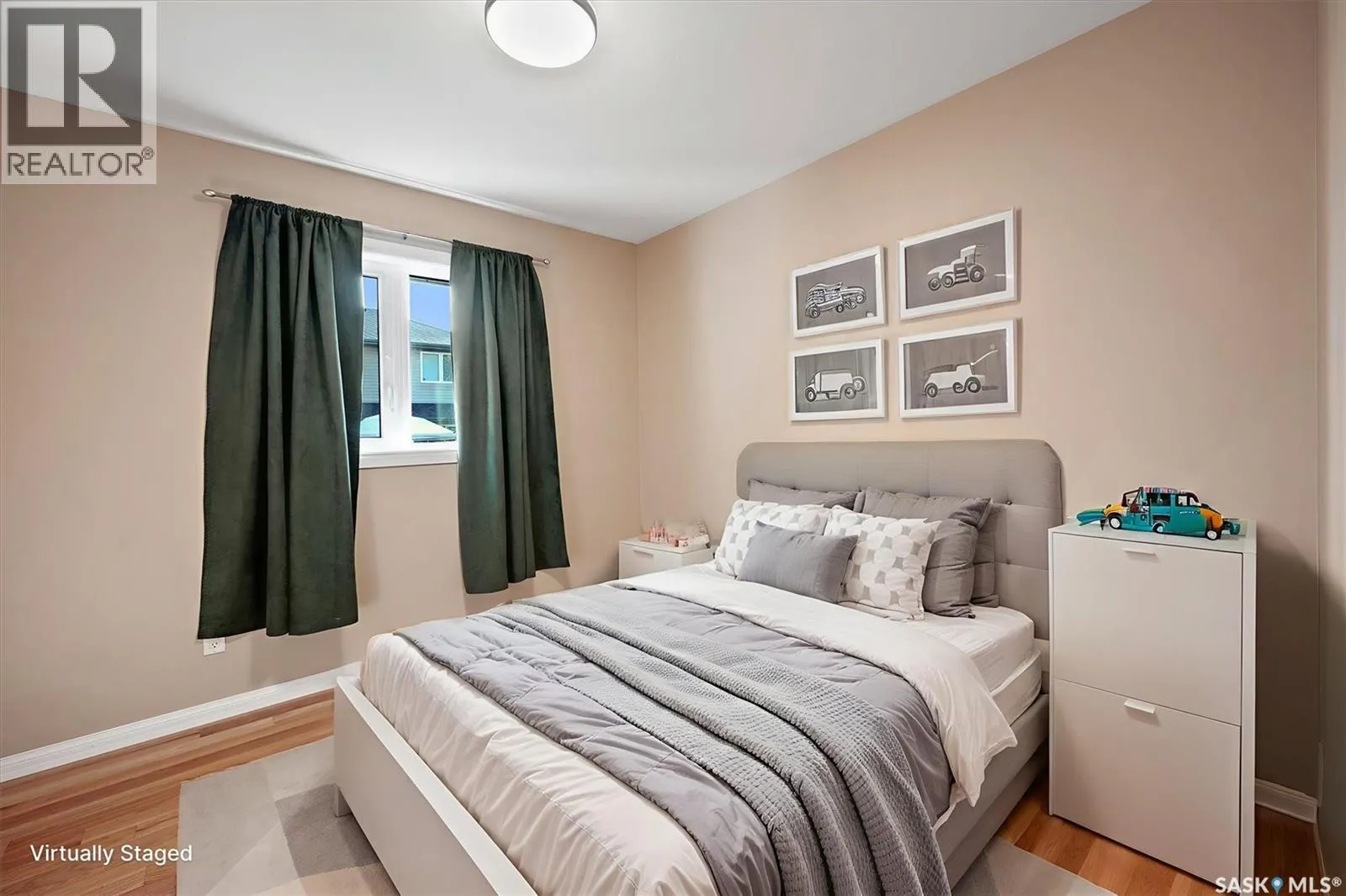 271 Denham CRESCENT