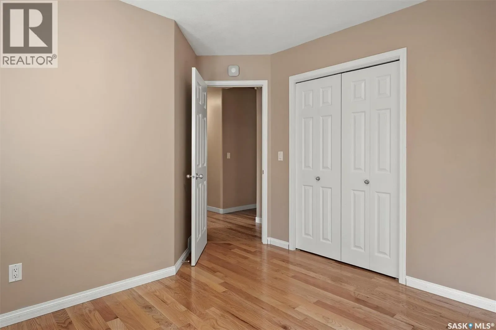 271 Denham CRESCENT