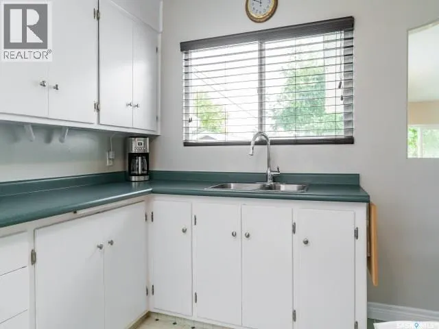 226 Y AVENUE S