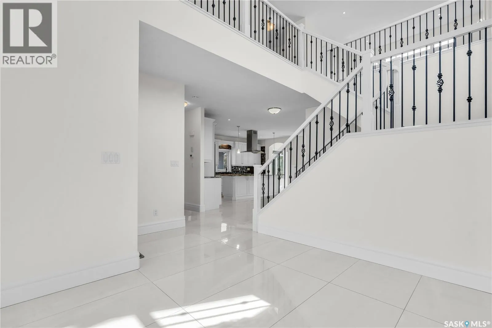 4622 Malcolm DRIVE
