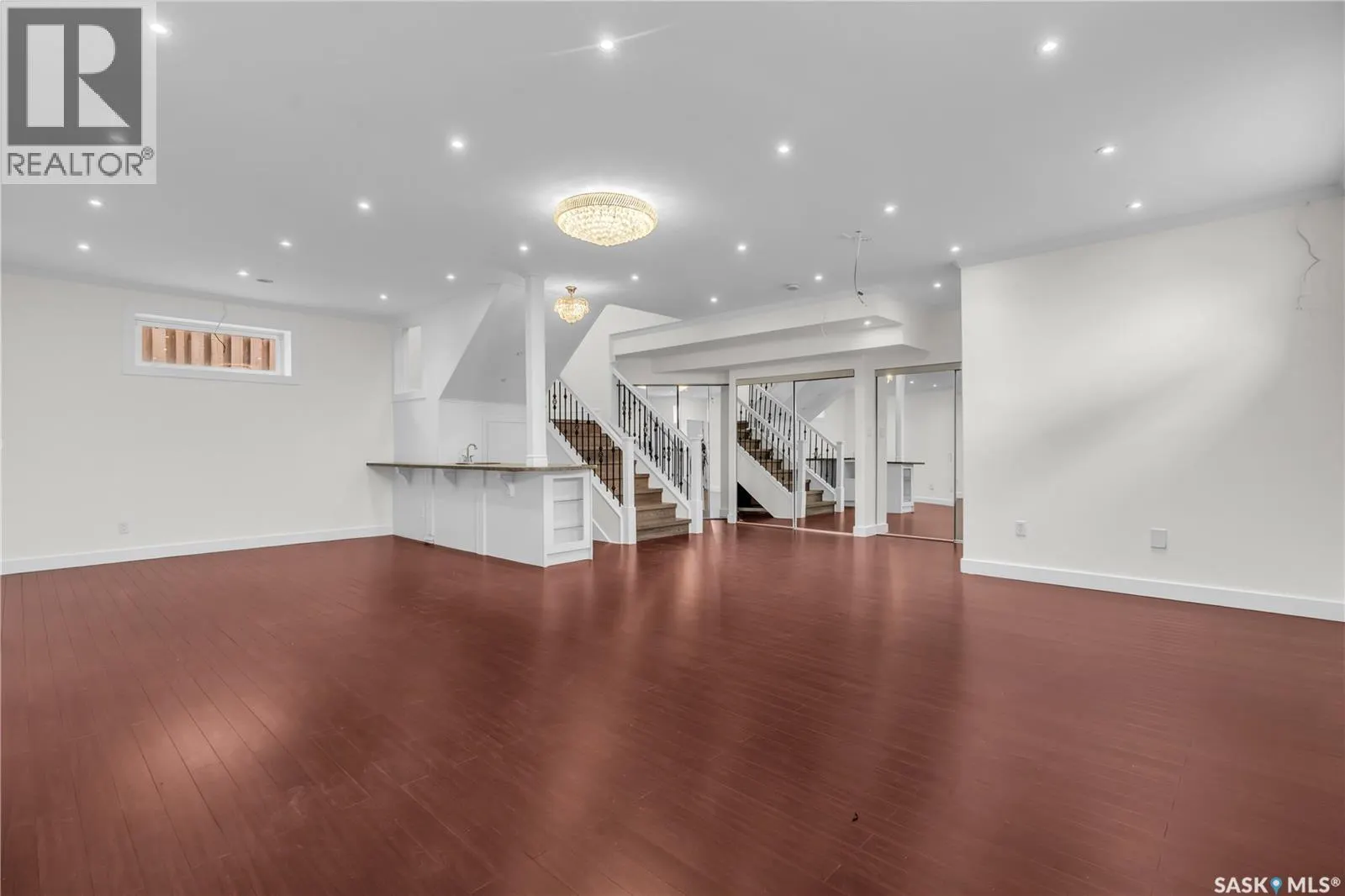 4622 Malcolm DRIVE