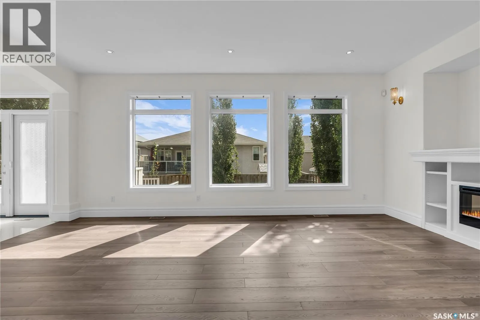 4622 Malcolm DRIVE