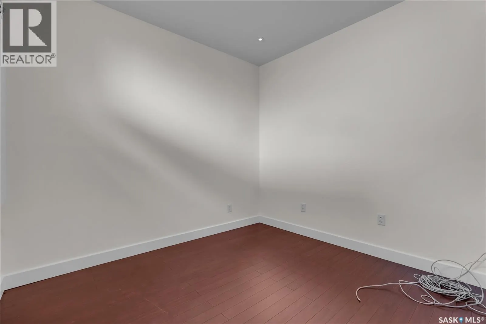 4622 Malcolm DRIVE