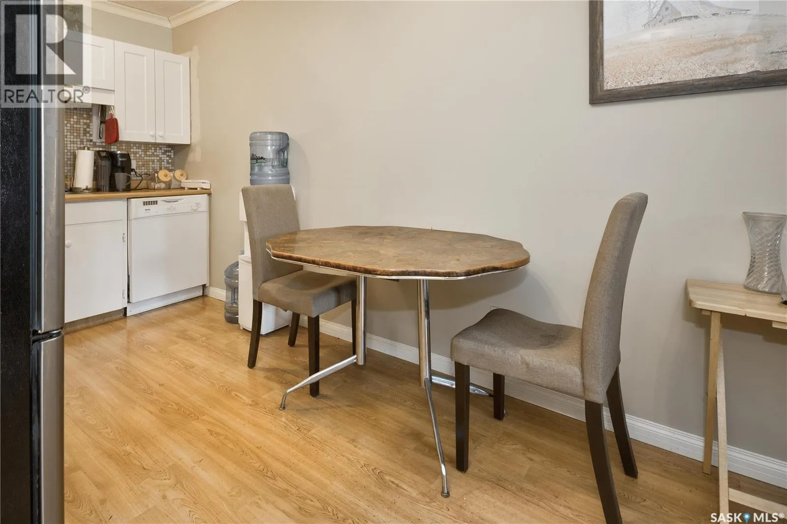 103 314 11th STREET E