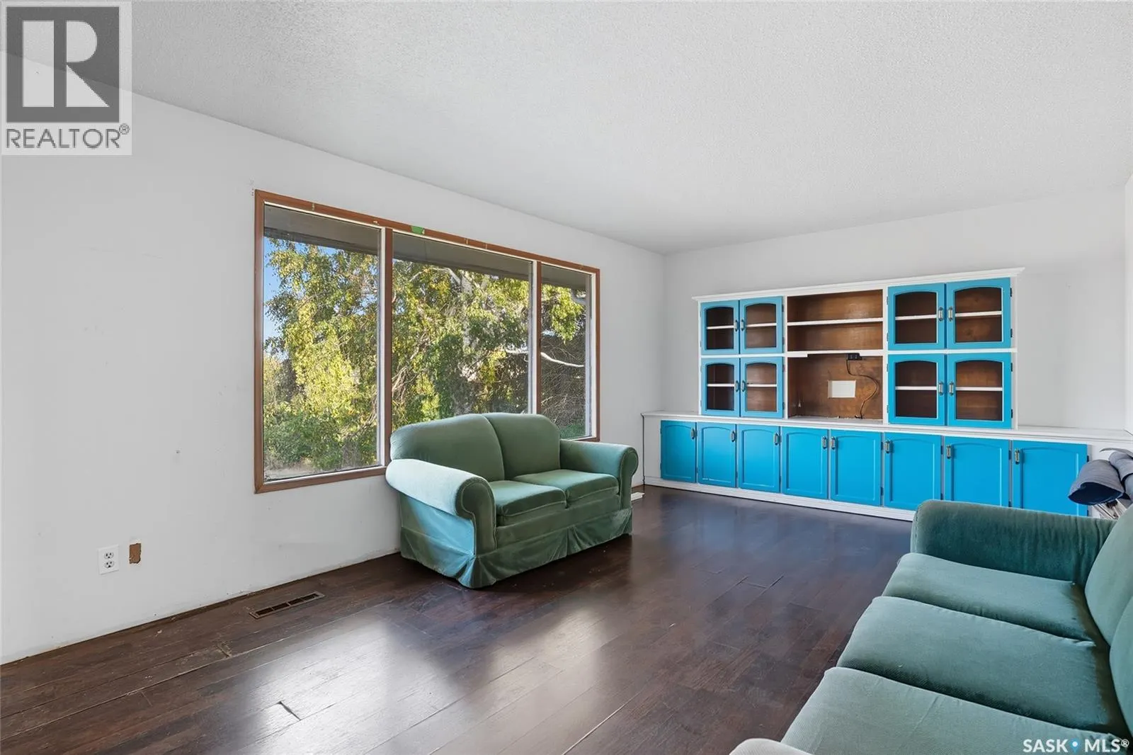 308 3rd AVENUE