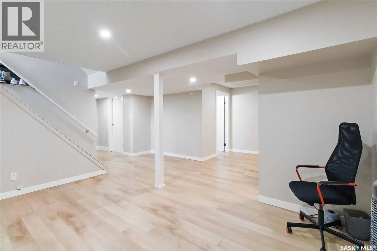 179 Sherry CRESCENT
