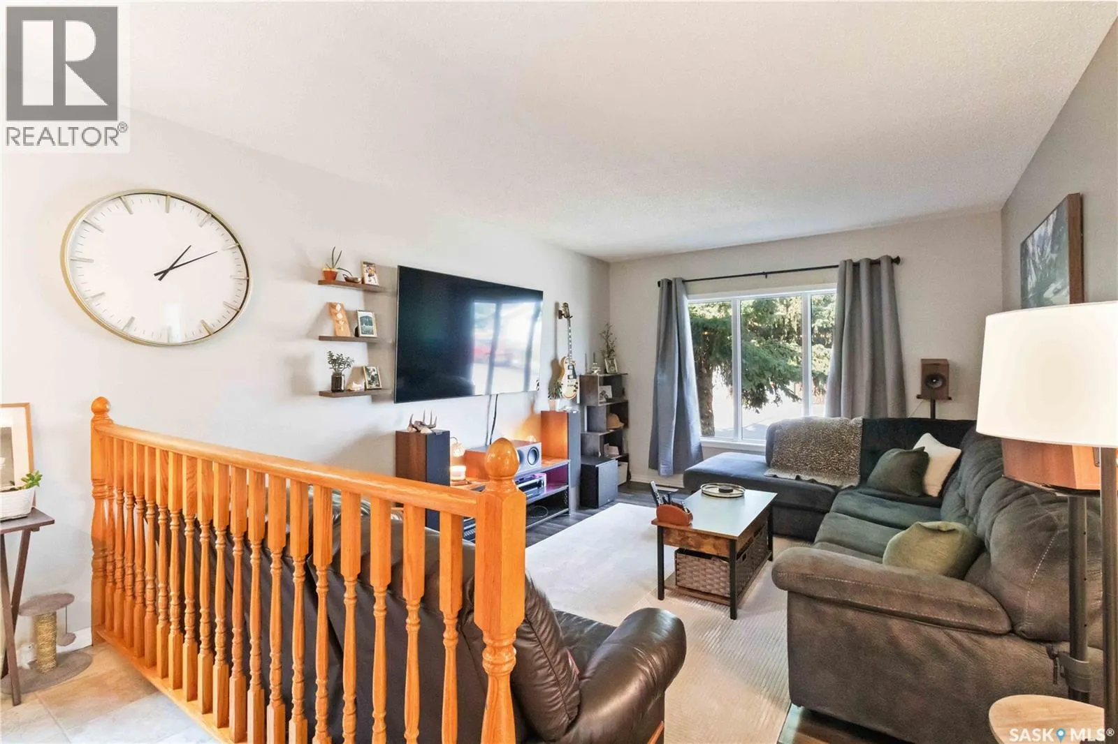 179 Sherry CRESCENT