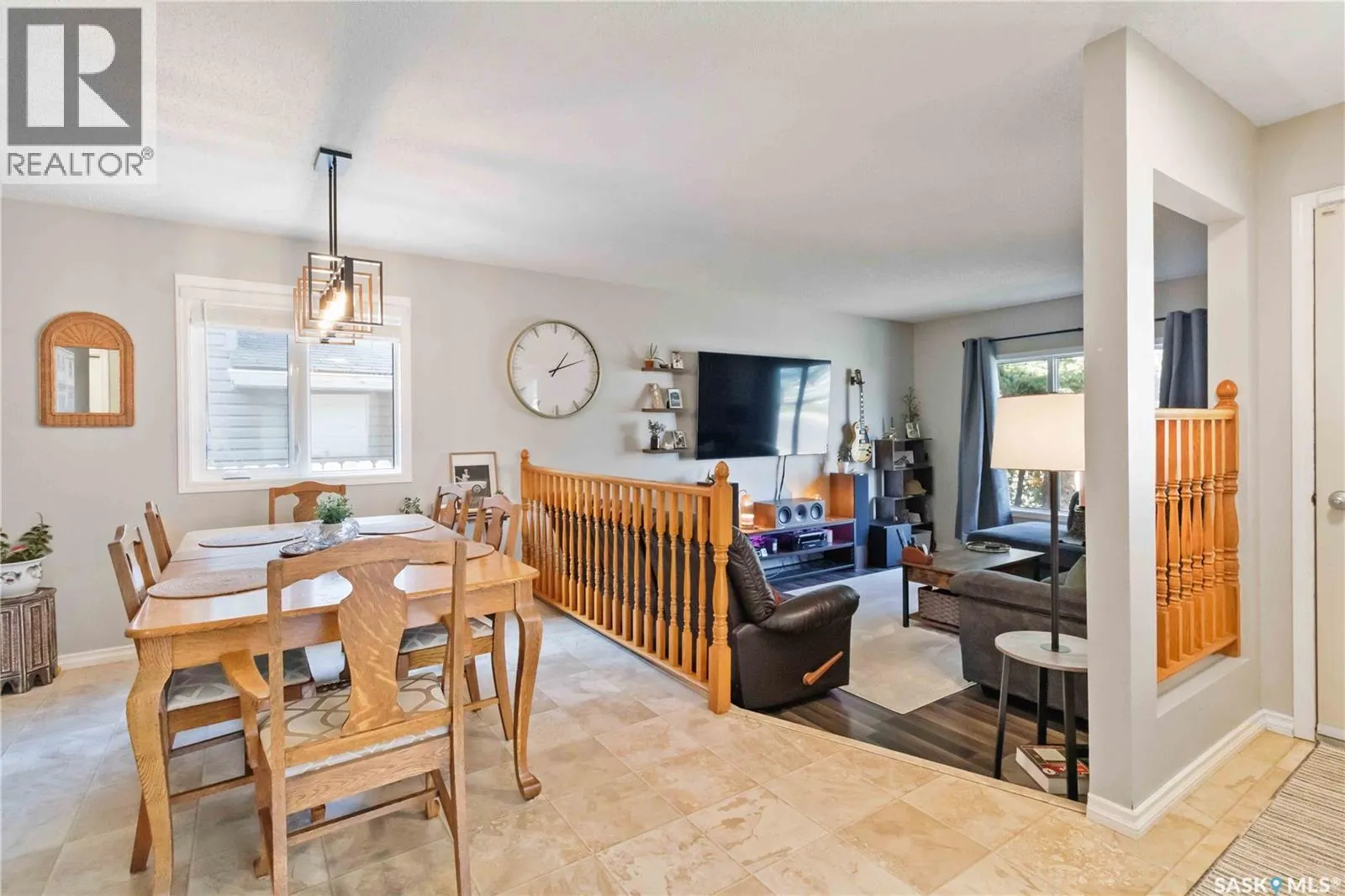 179 Sherry CRESCENT