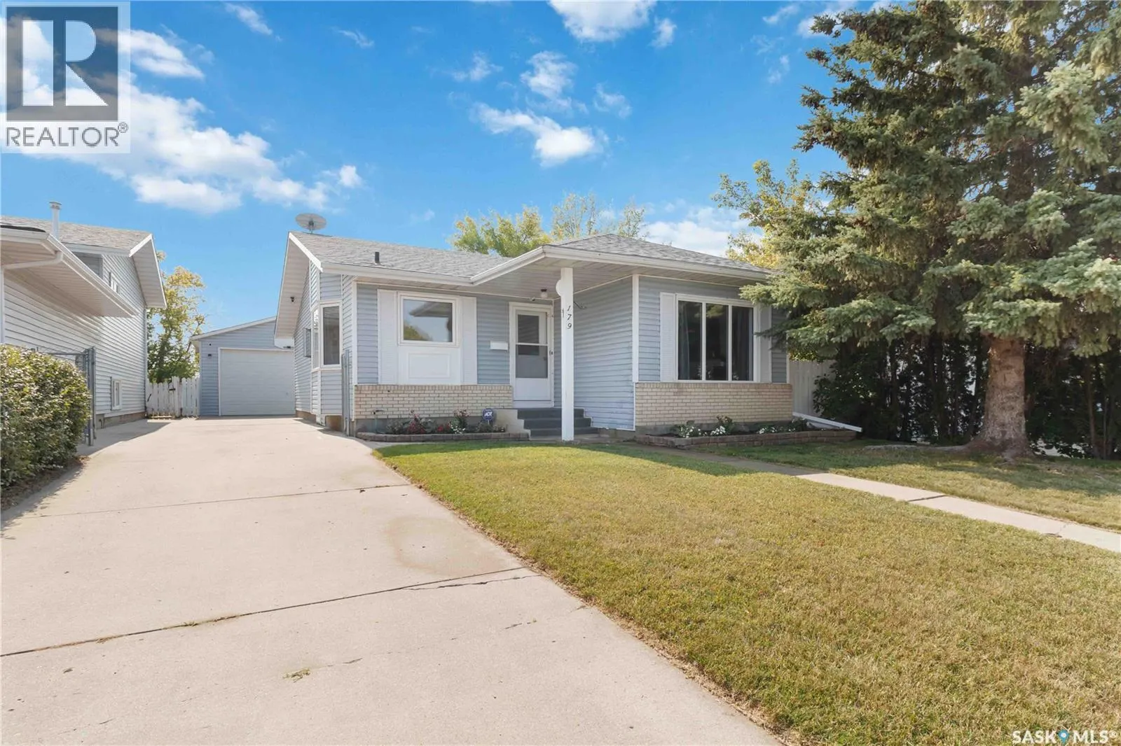 179 Sherry CRESCENT