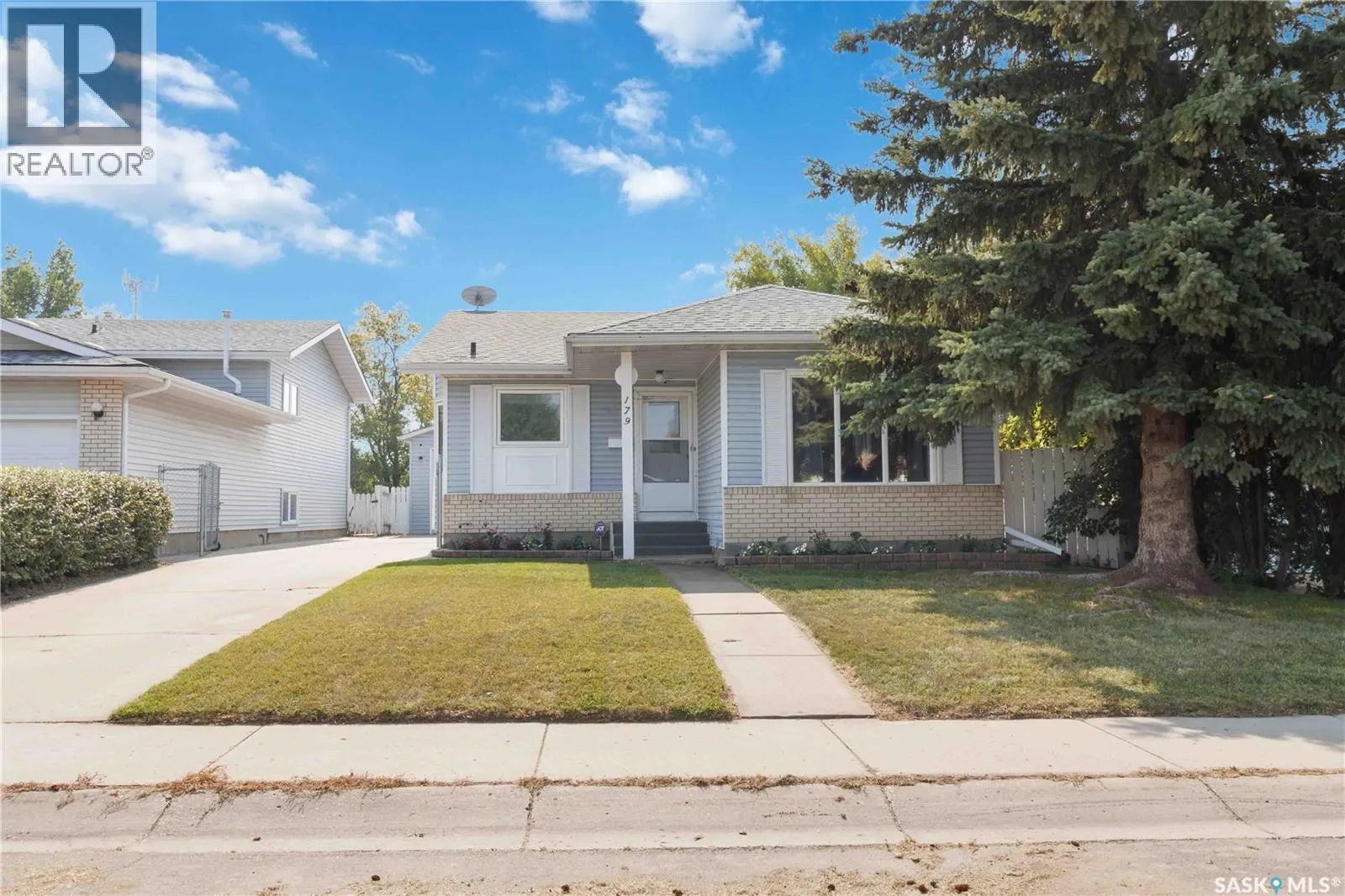 179 Sherry CRESCENT