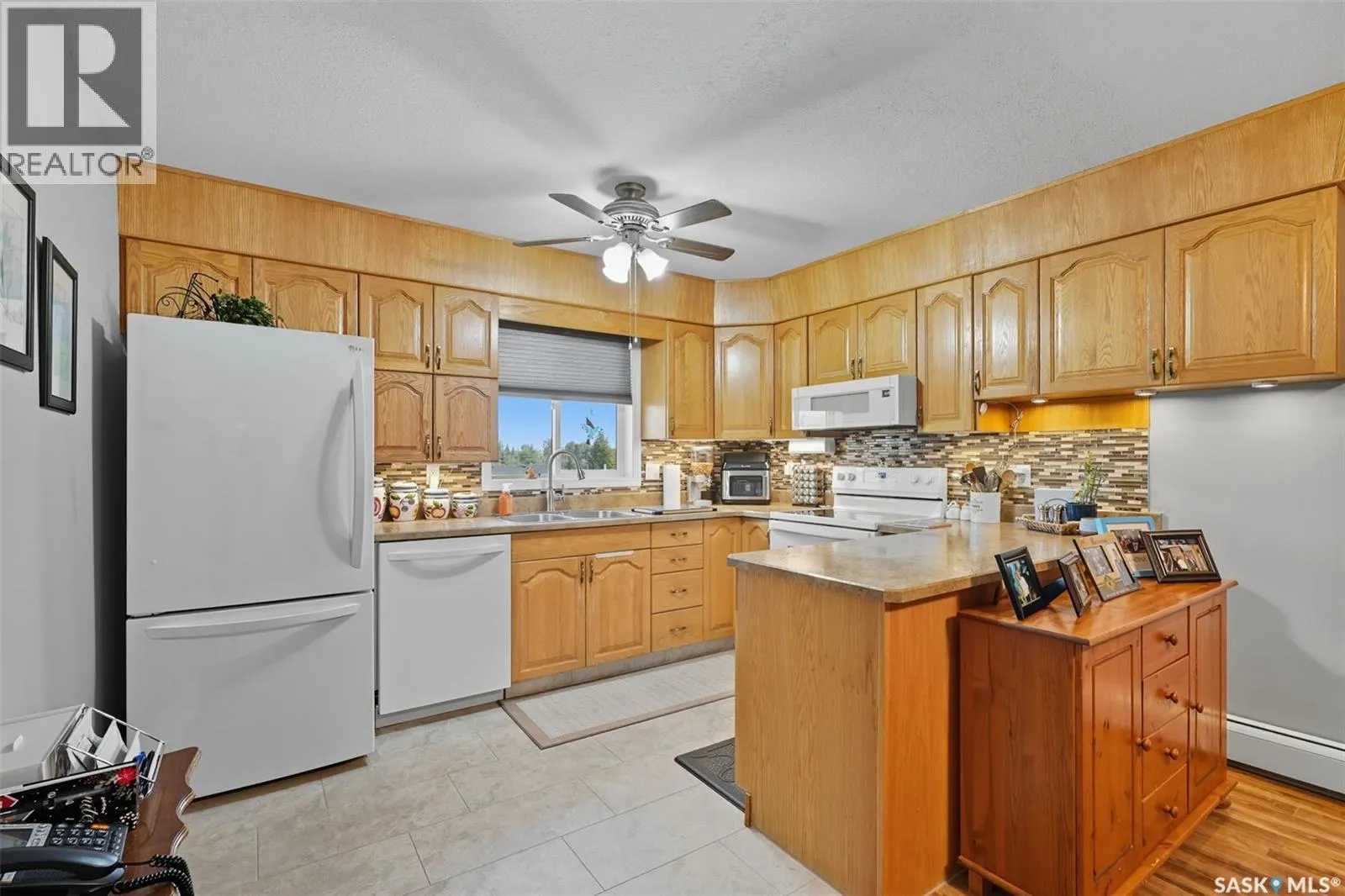 303 103 Keevil CRESCENT