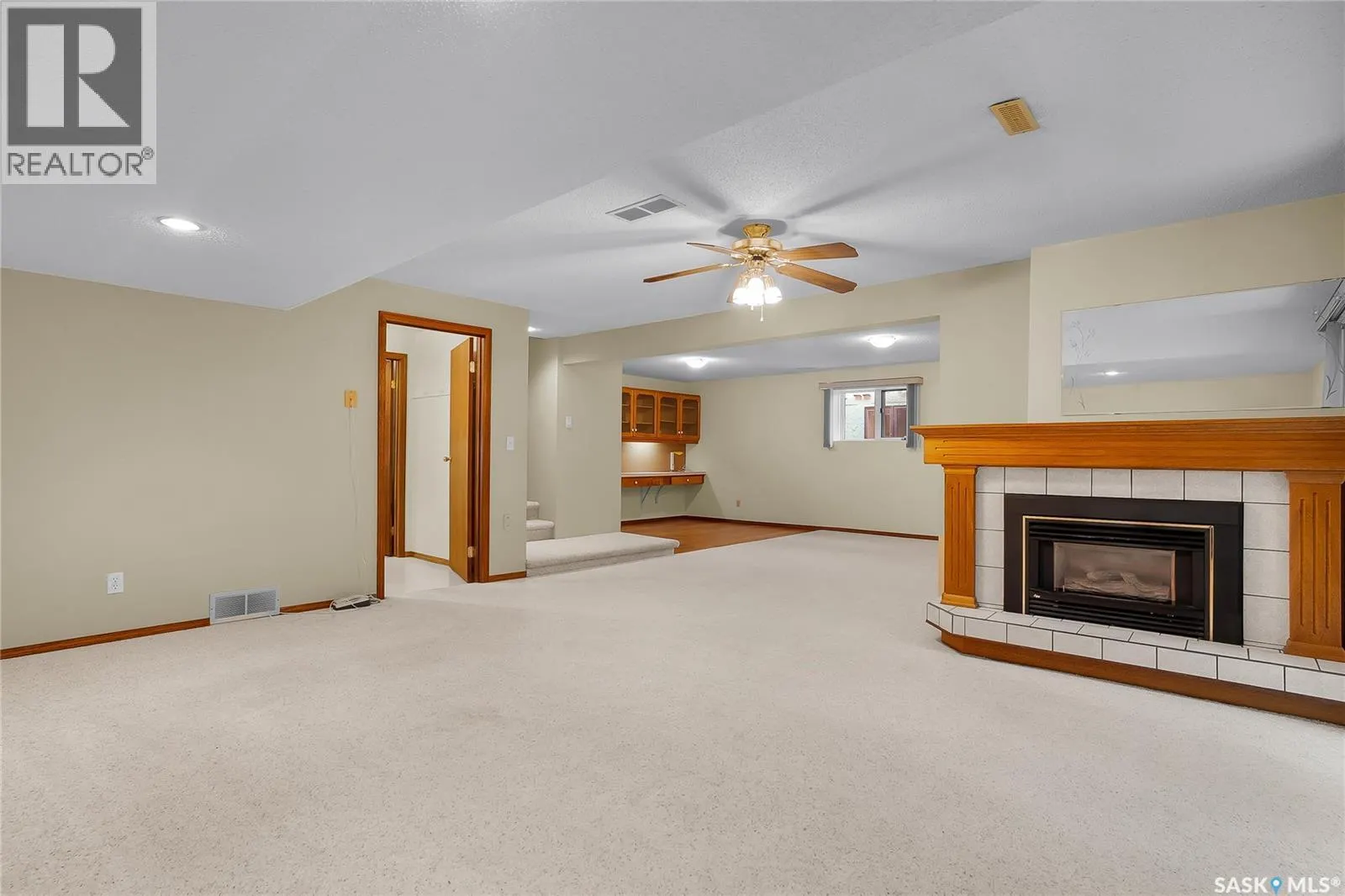 22 3415 Calder CRESCENT