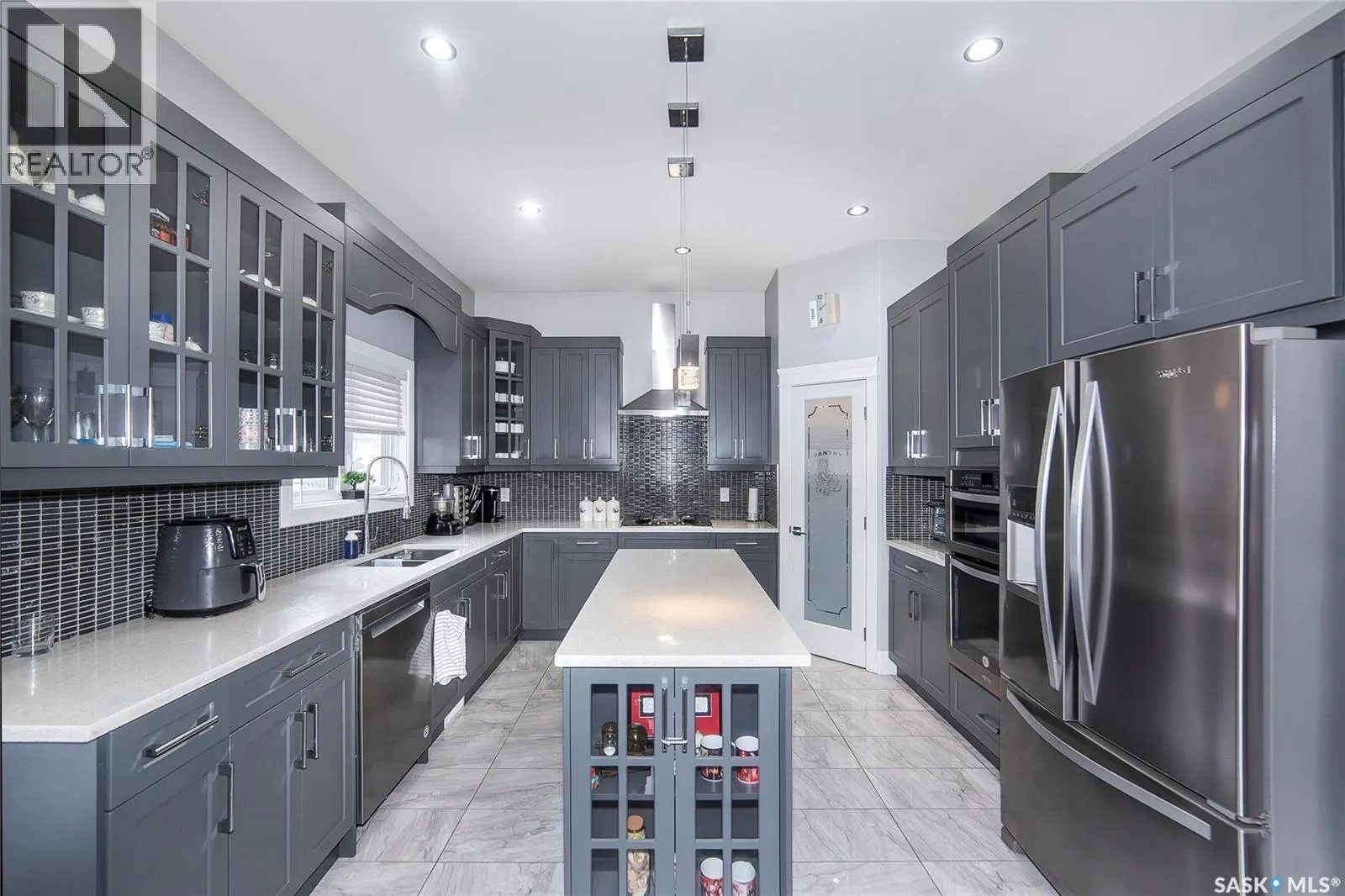 770 Labine COURT
