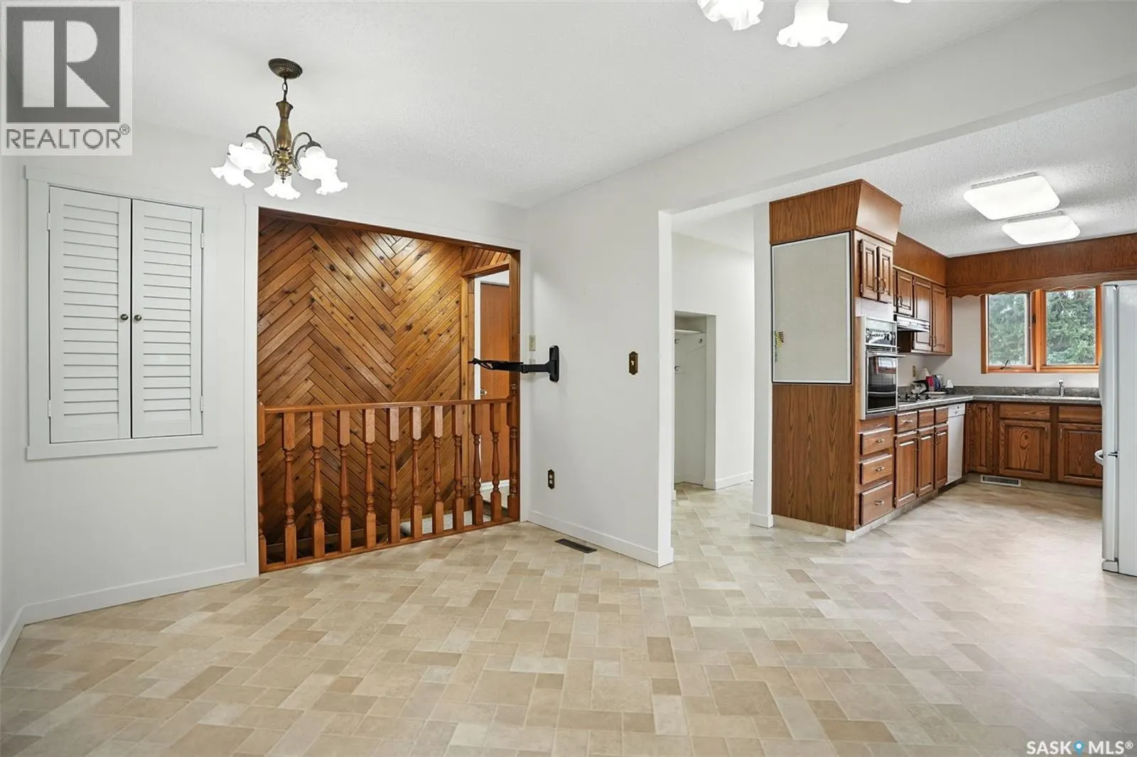 2213 Richardson ROAD