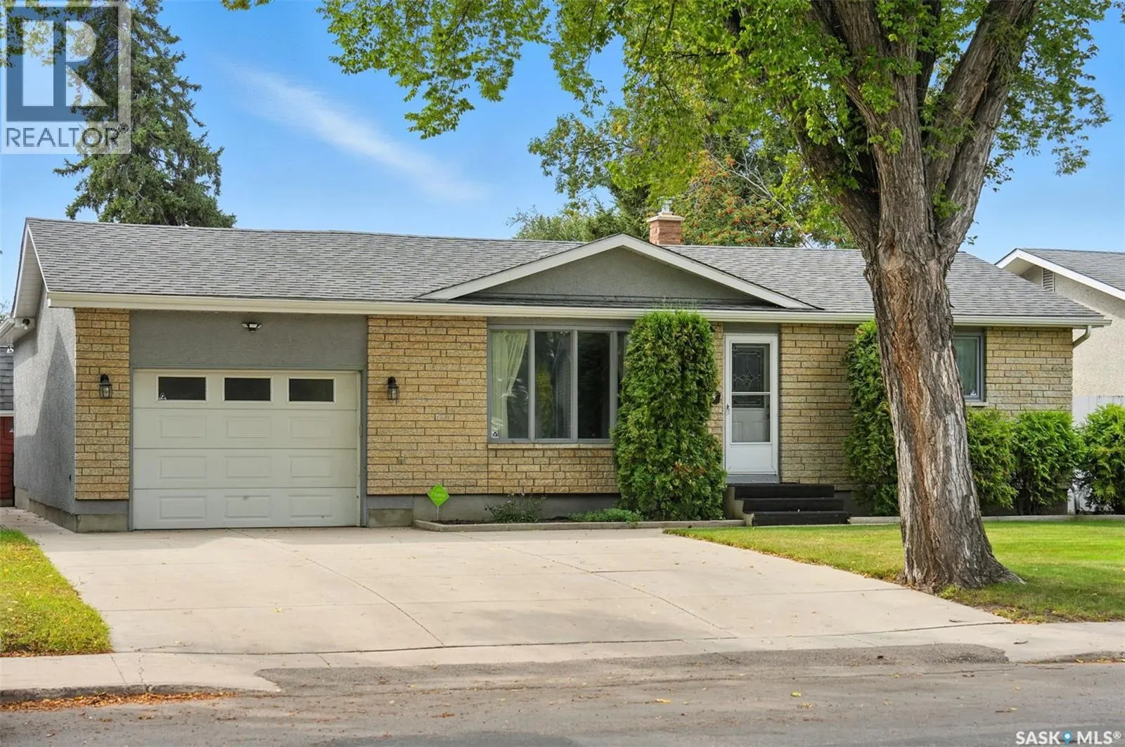 2213 Richardson ROAD