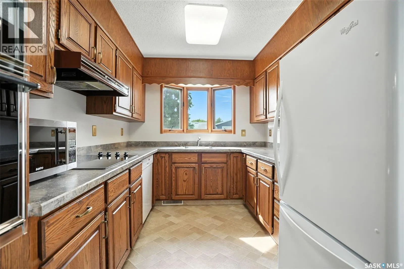 2213 Richardson ROAD