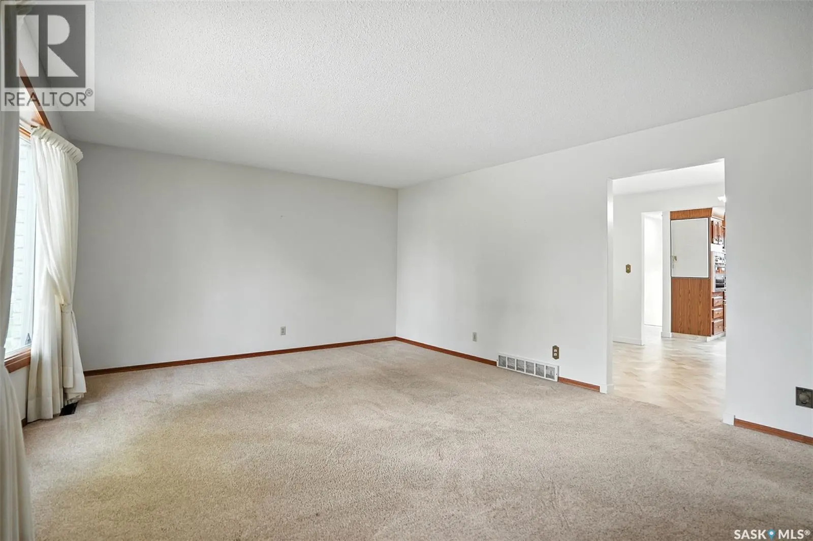 2213 Richardson ROAD