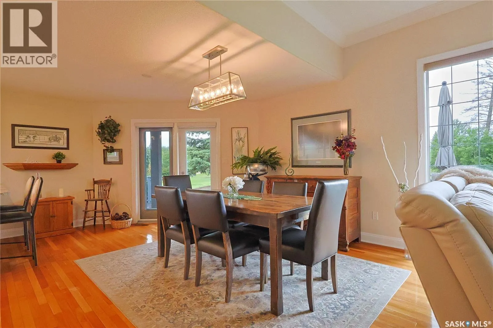 350 Ridgeway ROAD