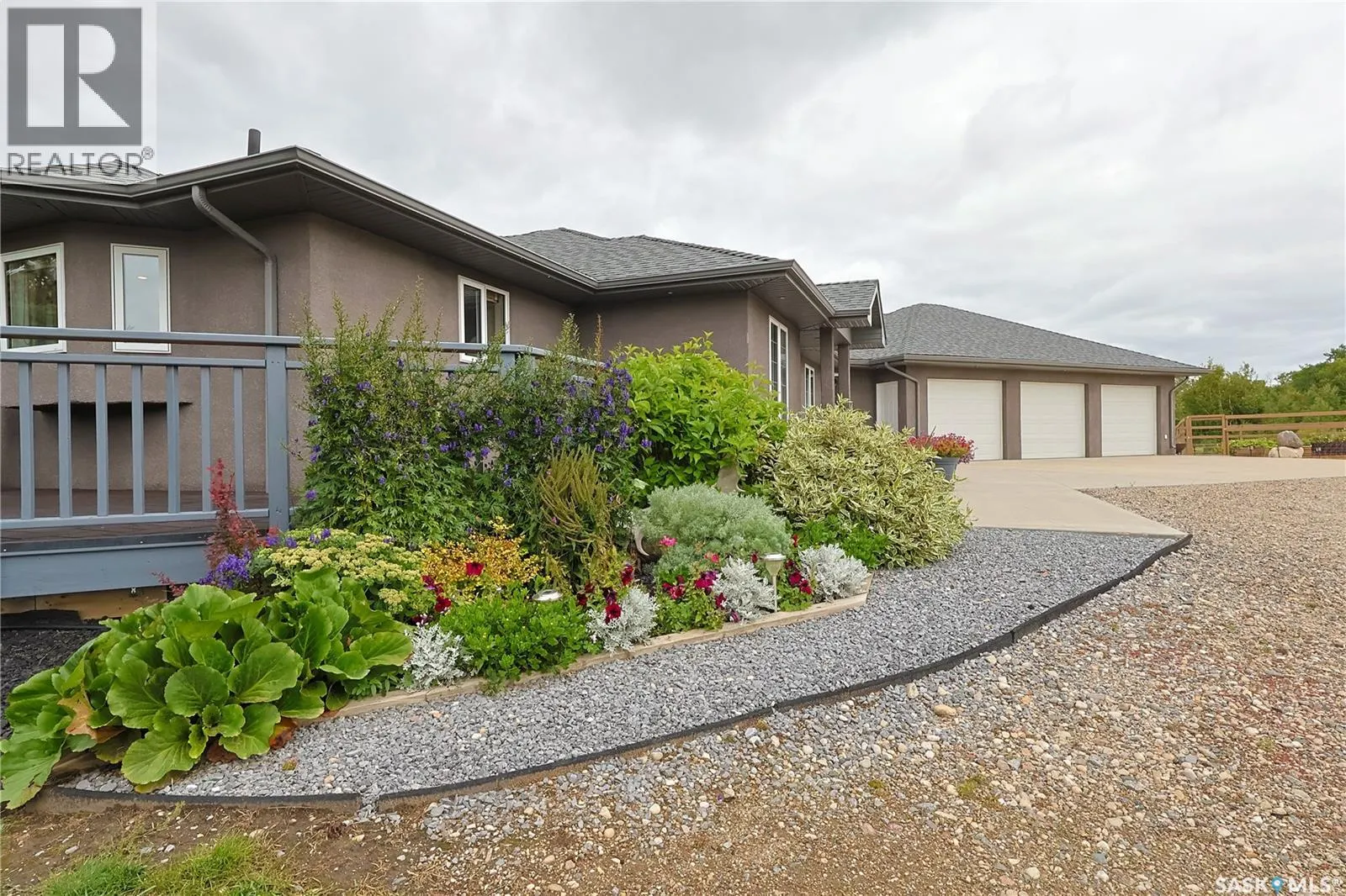 350 Ridgeway ROAD