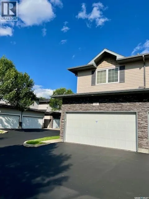 15 110 Dulmage CRESCENT