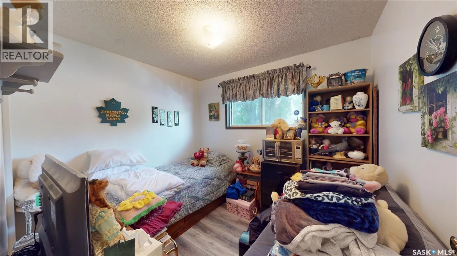 170 Whitecap CRESCENT
