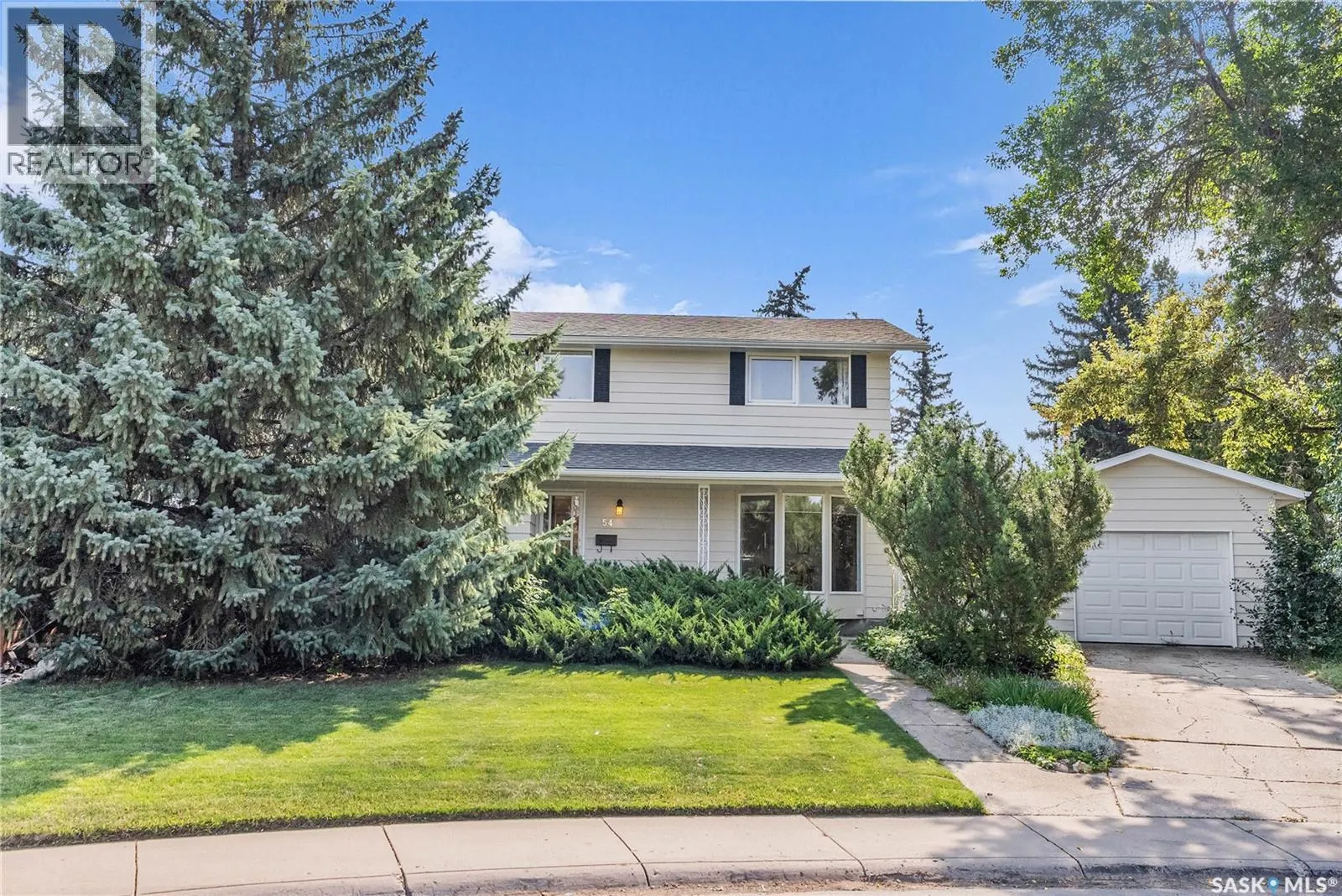 54 Britnell CRESCENT