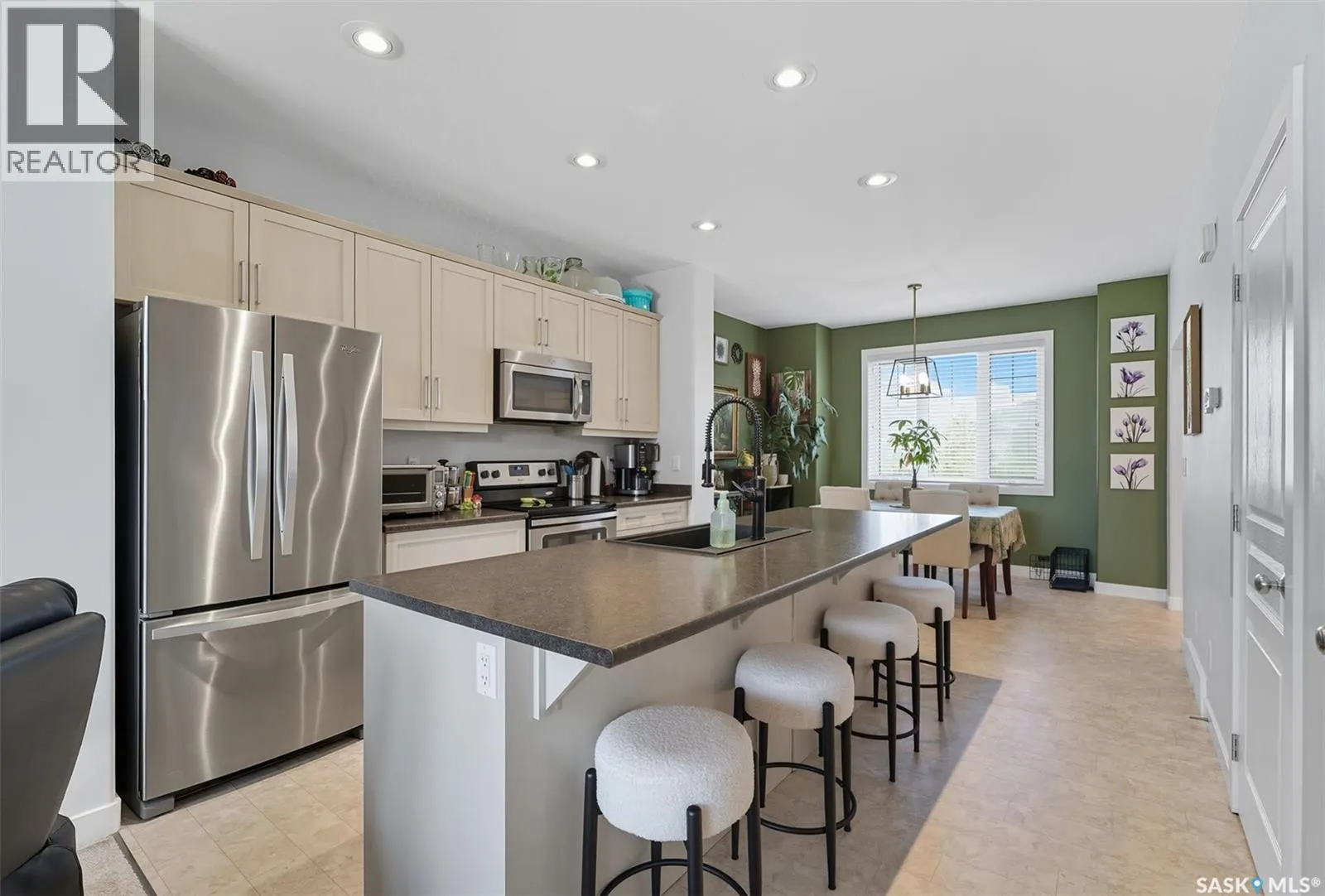 223 Secord WAY