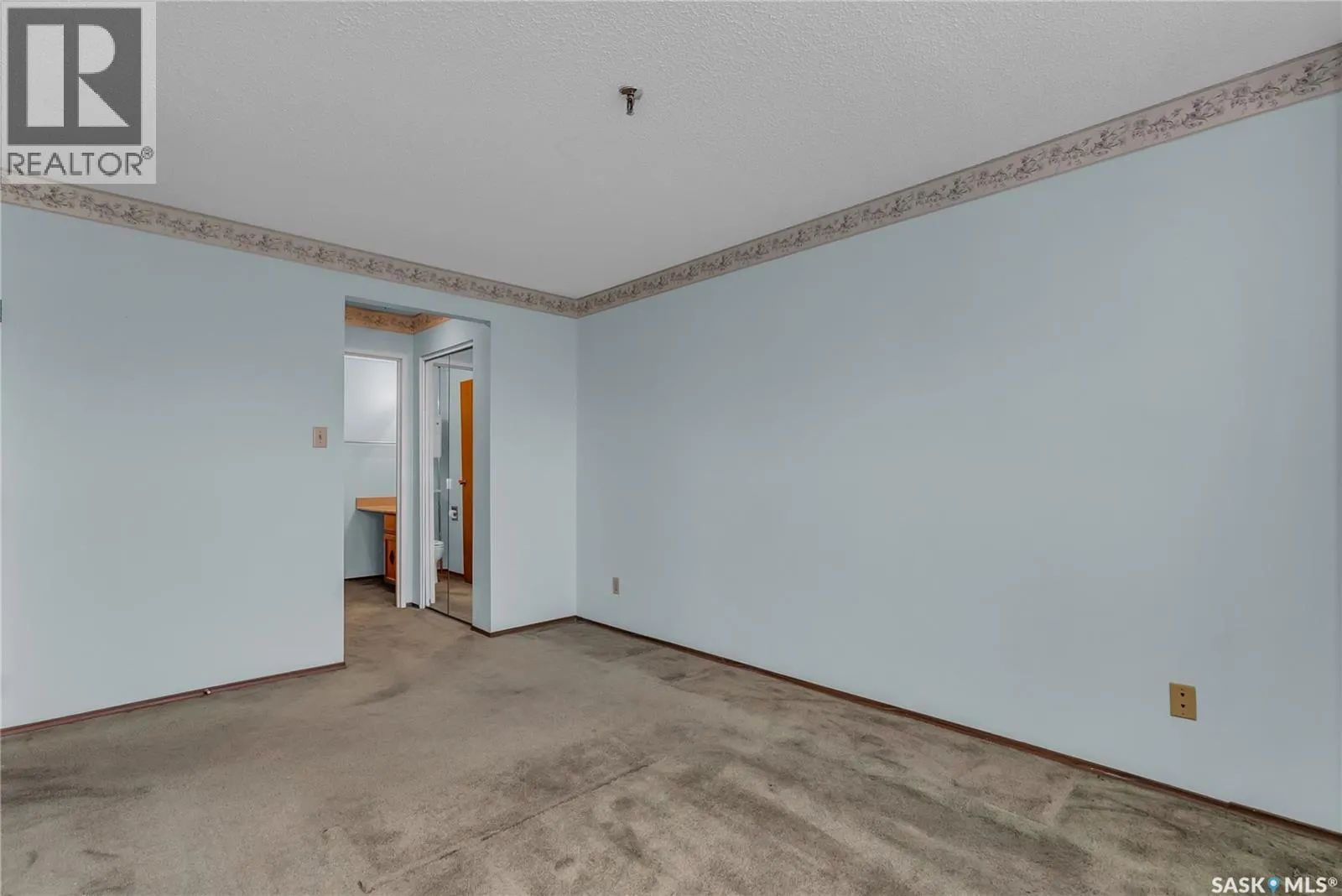 605 351 Saguenay DRIVE