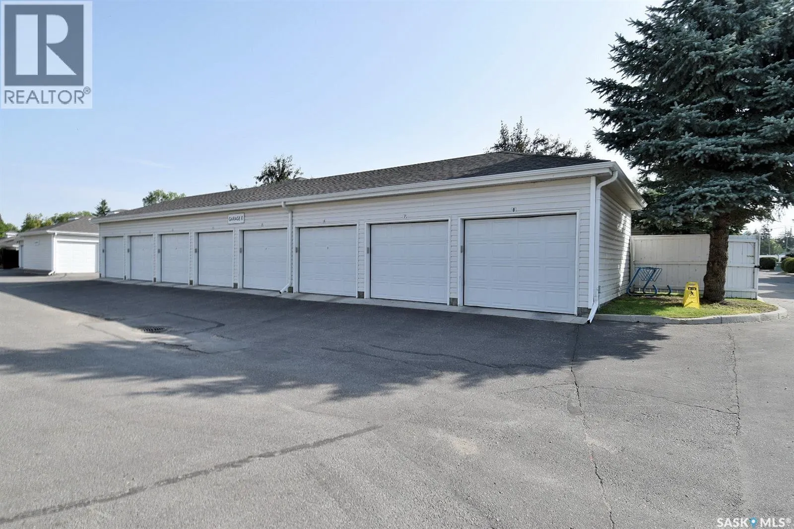 202C 141 105th STREET W