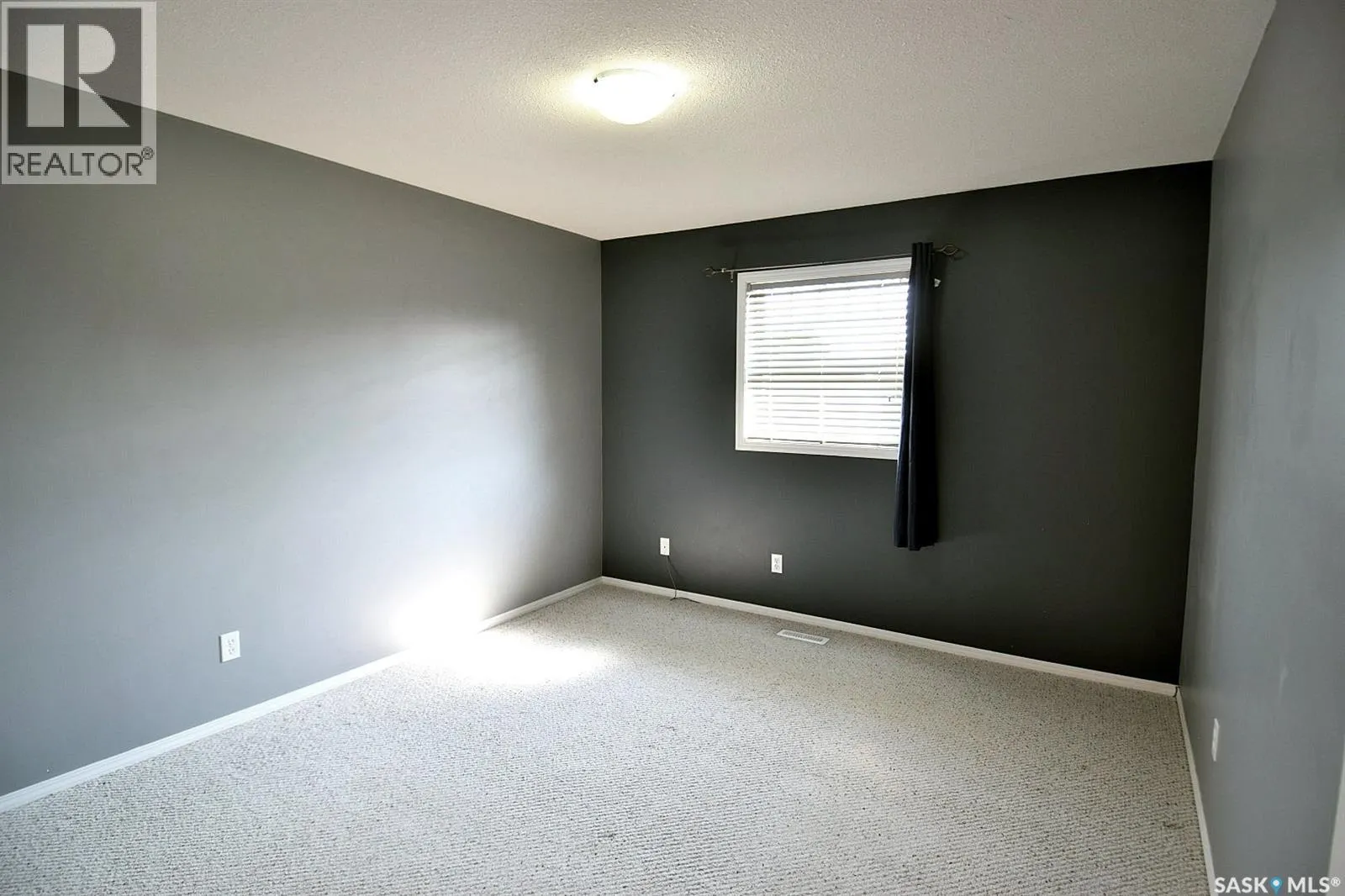 202C 141 105th STREET W