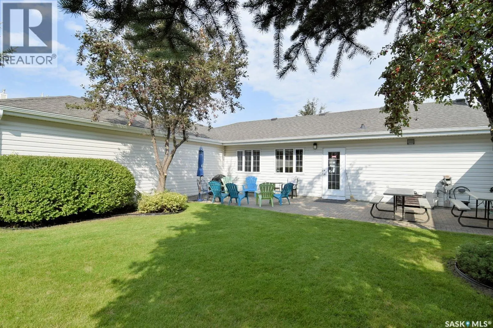 202C 141 105th STREET W