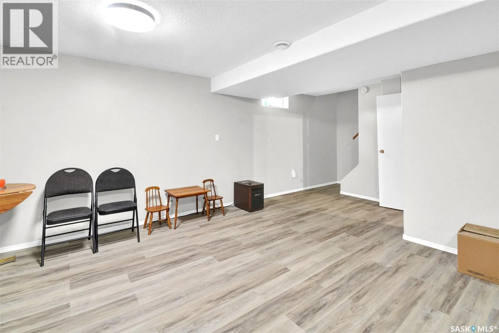 2938 Eastview
