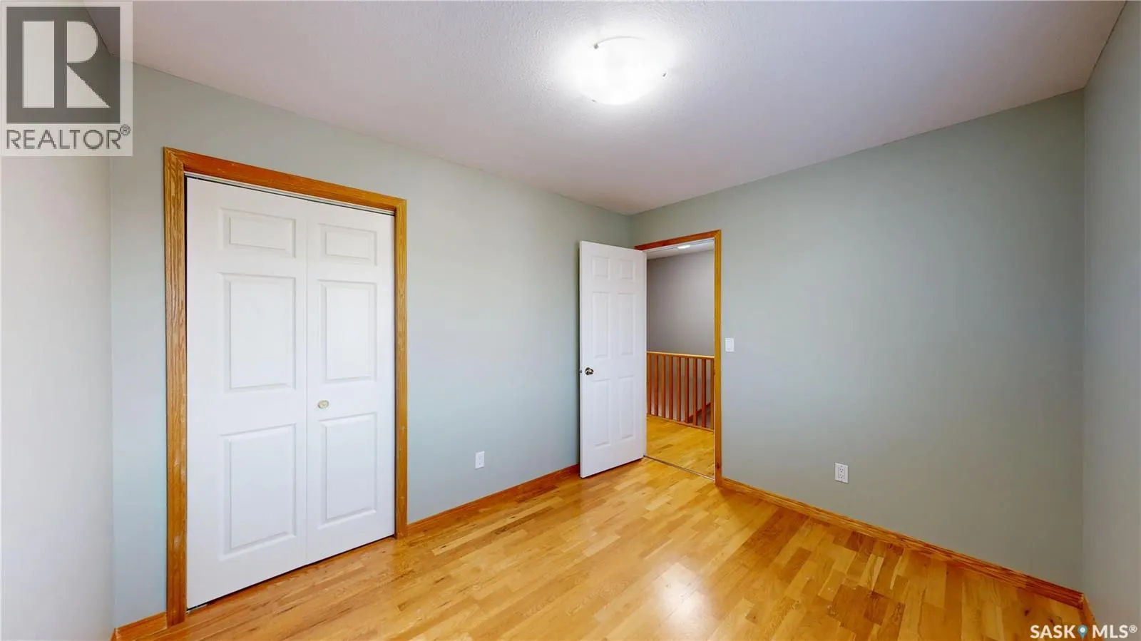 222 Korol CRESCENT