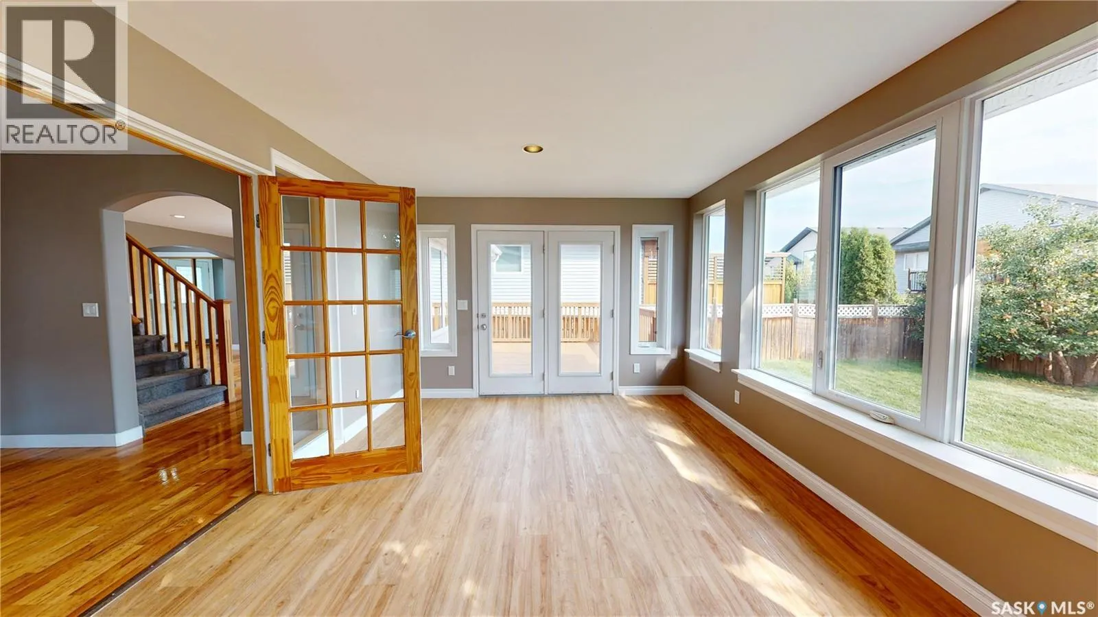 222 Korol CRESCENT