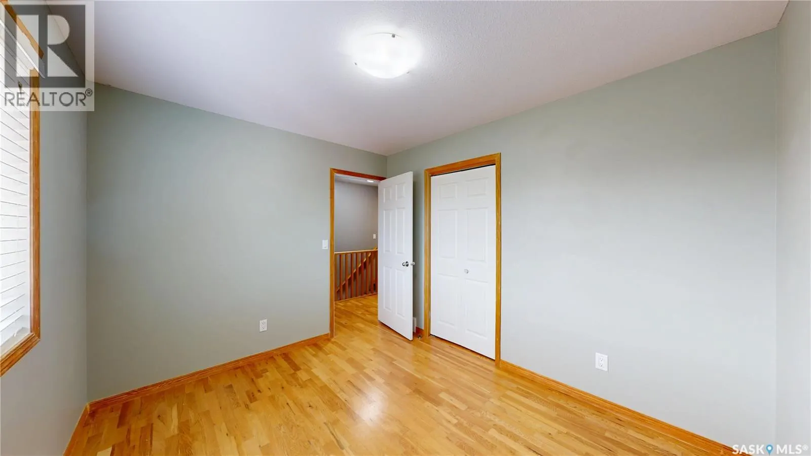 222 Korol CRESCENT