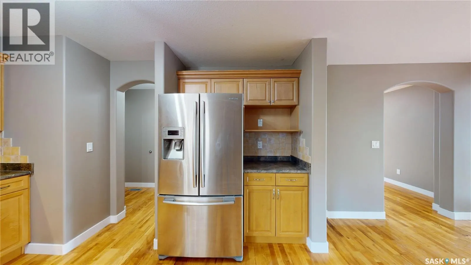 222 Korol CRESCENT
