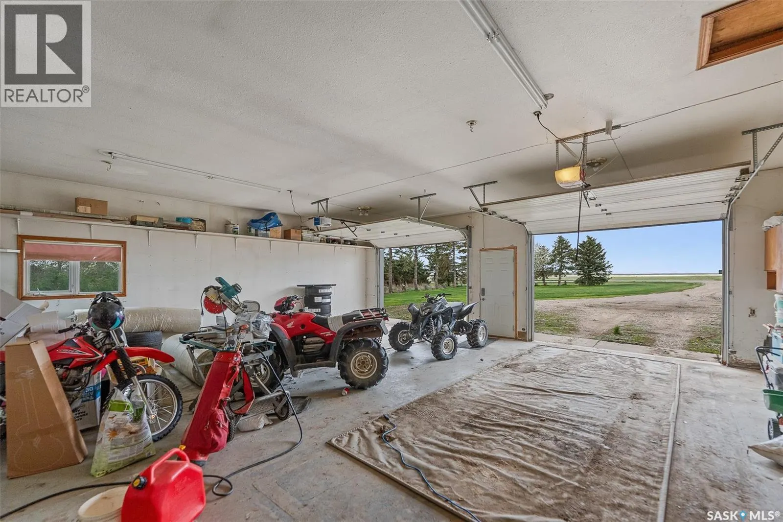 Thul Acreage