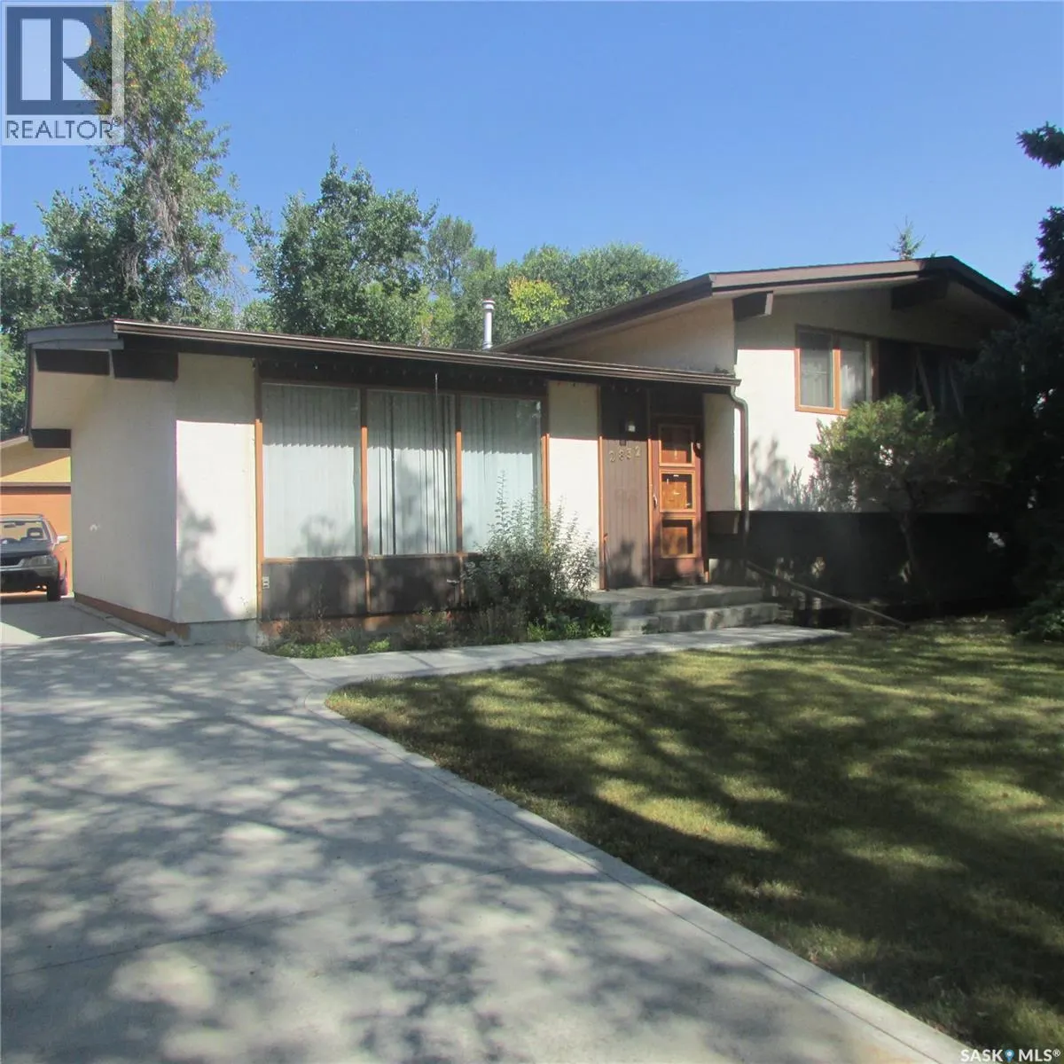 2832 Grant ROAD