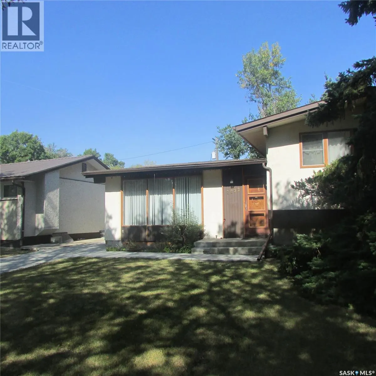 2832 Grant ROAD