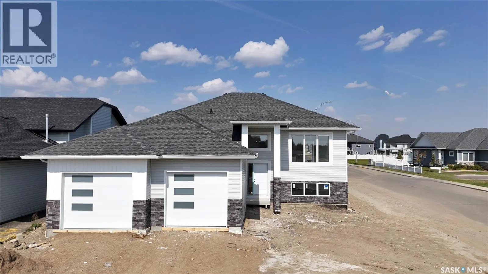 501 Jones CRESCENT