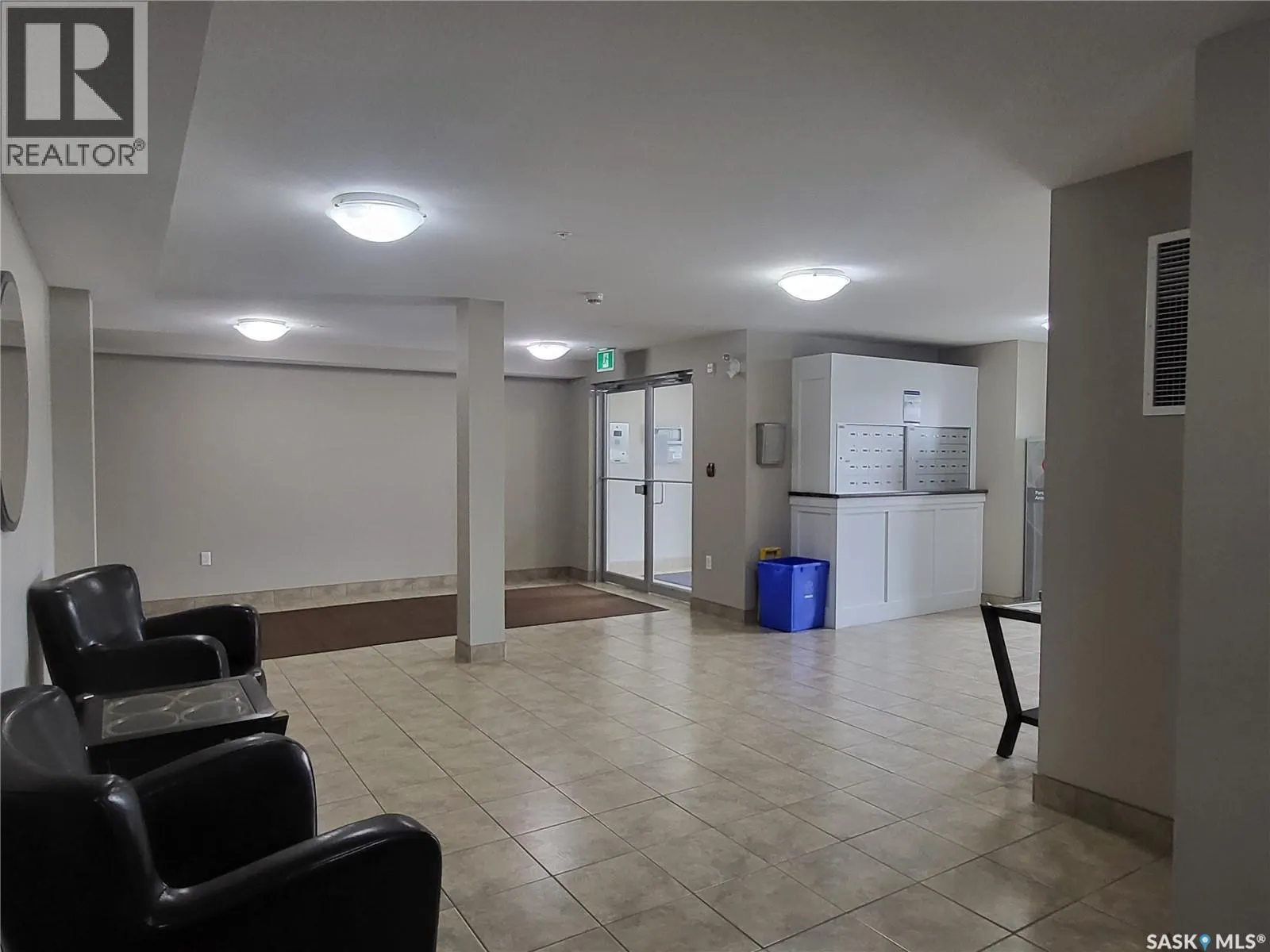 110 2141 Larter ROAD