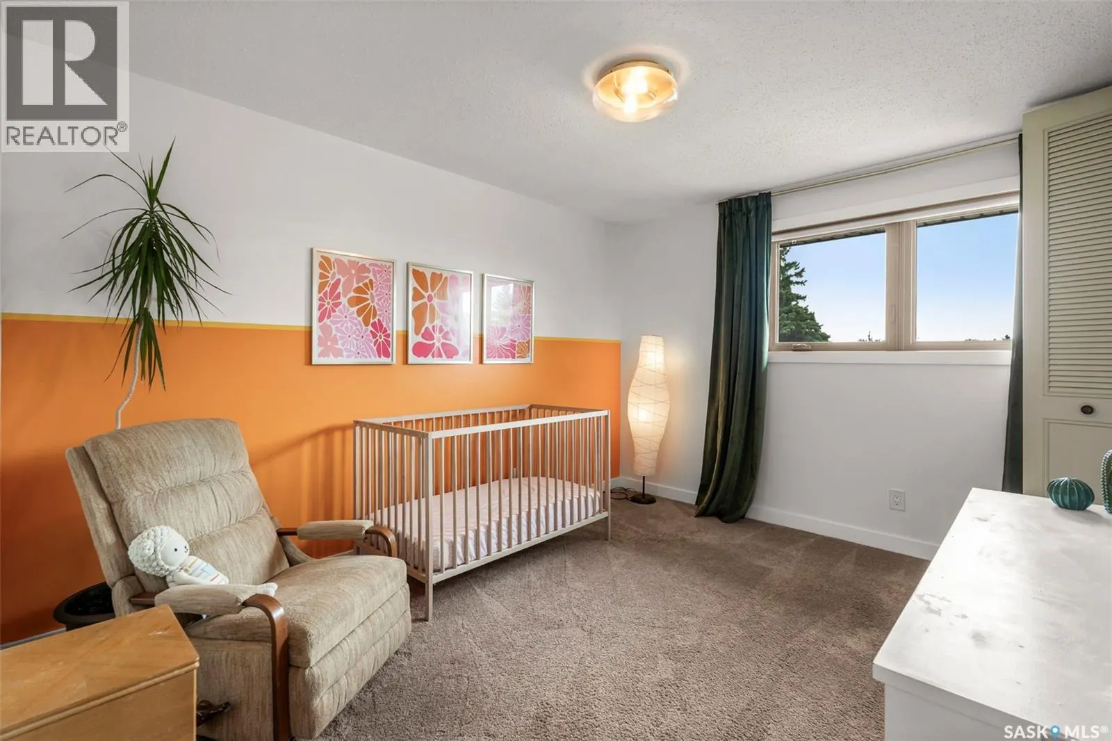 213 Anderson CRESCENT