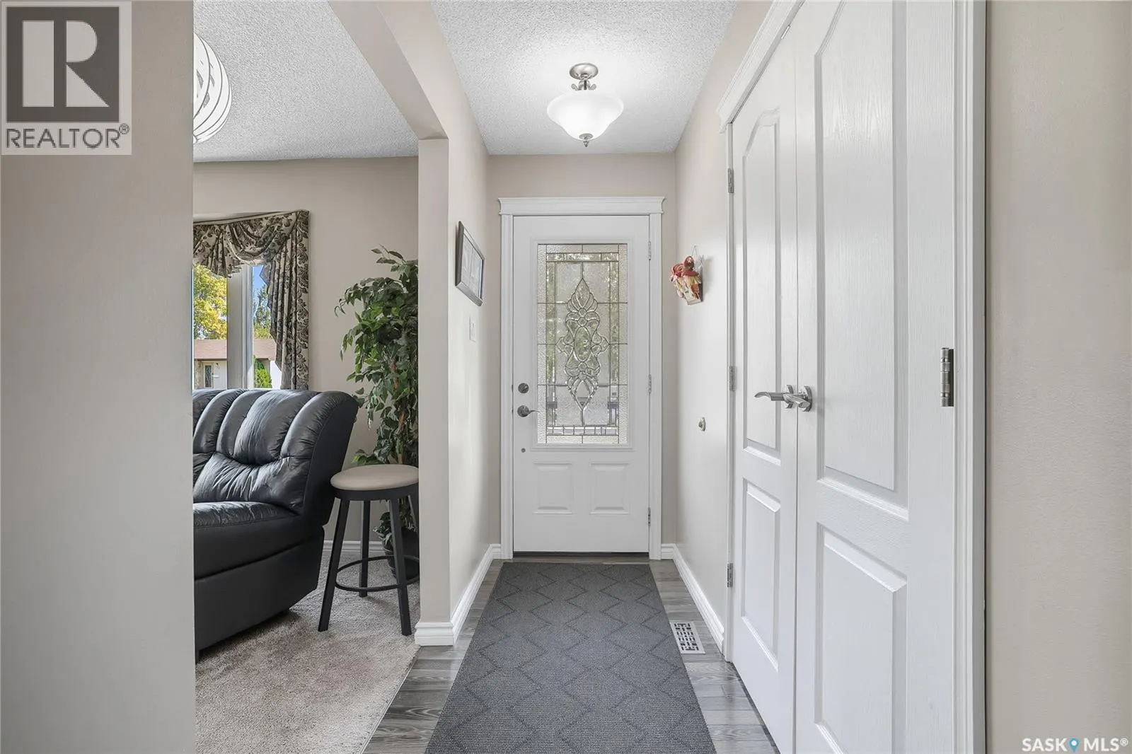 78 Arnason CRESCENT