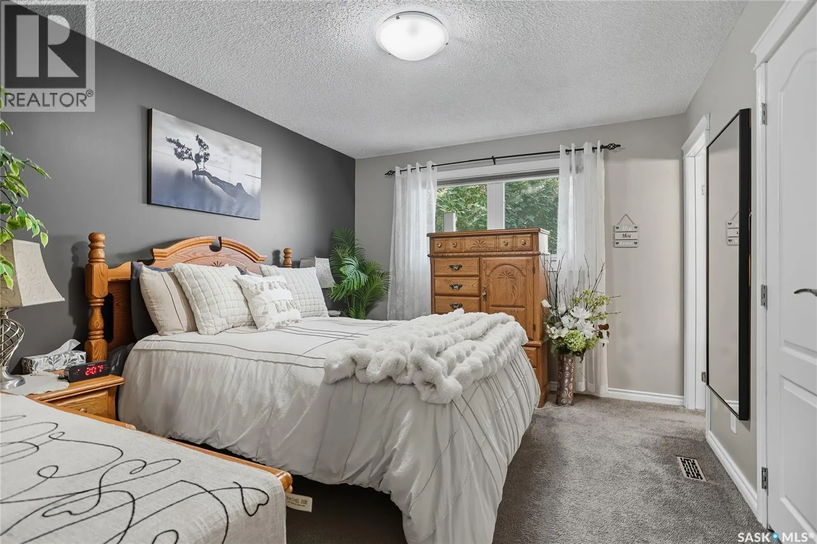 78 Arnason CRESCENT
