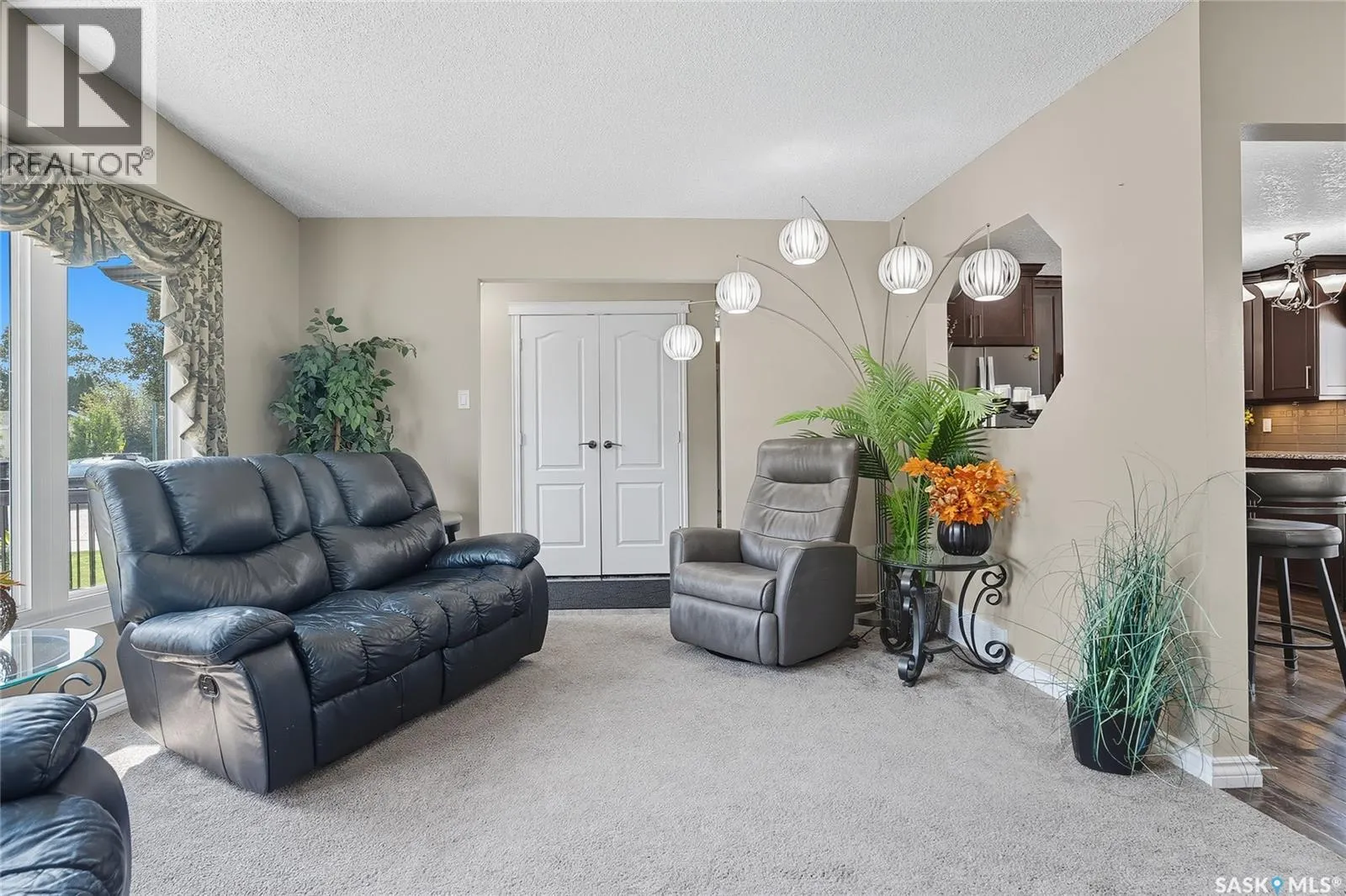 78 Arnason CRESCENT